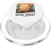 Honoring Our Lost Planet Pluto Never Forget 1930 2006 PopSockets PopGrip pour MagSafe