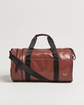 Fred Perry Tonal Classic Barrel Bag Whiskey Brown