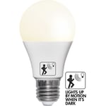 LED-pære E27 A60 sensor 4.8W 2700K 470 lumen