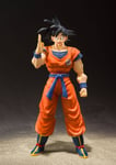 Dragon Ball Z S.H. Figuarts Figurine D'Action Son Goku Un Saiyan Élevé Sur Terre