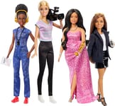 Barbie Métiers de l’année Les femmes du cinéma Coffret avec 4poupées,1 directrice de studio,1 réalisatrice,1 directrice de la photographie et 1star de cinéma avec accessoires et tenues amovibles,HRG54