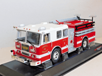 IXO SEAGRAVE MARAUDER II FIRE ENGINE CHARLOTTE FIRE DEPARTMENT 1/43 TRF006S