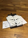 Nike GoalKeeper Gloves GK Match Black / White Size 4 New