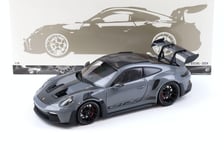 1:18 Minichamps Porsche 911 (992) GT3 Rs Paquet de Weissach Gris/Noir Wheels