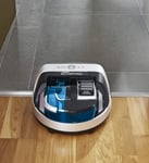 Aspirateur robot autonome Connecté Smart Force Cyclonic Jusqu'à 120 minutes bleu gris noir Rowenta