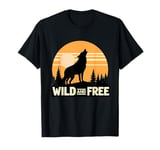 Lone Wolf Howling at the Moon Jackal Animal Gift Men Women T-Shirt