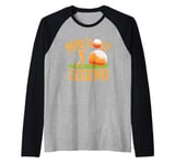 Retro Mini Golf Champion Funny mini Golfer Sport Raglan Baseball Tee