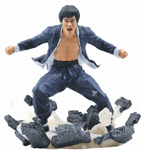 Bruce Lee As Yen Chen PVC statue Earth Version Diamond Select Gallery Diorama