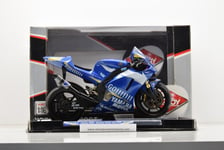 YAMAHA YZR M1 TEAM GAULOISES #46 VALENTINO ROSSI 2005 GUILOY 1/10 NEUVE EN BOITE