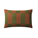 Chhatwal & Jonsson - Samar Cushion Cover Cactus Green/Terracotta 40 x 60 cm - Prydnadskuddar och kuddfodral - Stig Jonsson - Flerfärgad