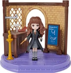 Wizarding World Magical Minis Charms Classroom with Exclusive Hermione Granger F