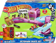 Hot Wheels Skate Octopark Playset, With Exclusive Finger Skateboard and Pair of