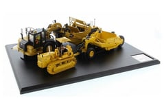 DIECAST MASTERS - Pack de 2 Scaper CATERPILLAR D7 TTTw N70 et 621K - 1/50 - D...