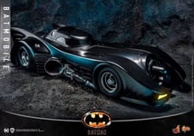 Batman 1989 Batmobile 100 cm 1/6 MMS694 Hot Toys