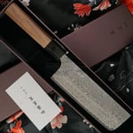 Japanilainen vihannesveitsi Nakiri Yoshimi Kato Black Nickel VG-10 165 mm D-1903 16.5cm