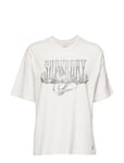 Superdry Boyfriend Band Graphic Tee T-shirts & Tops Short-sleeved Vit [Color: SOFT WHITE ][Sex: Women ][Sizes: S ]