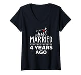 Womens Just Married 4 Years Ago 4th Wedding Anniversary Men Women V-Neck T-Shirt