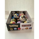 8-delat Pokeball-set actionfigurer barn presentförpackning högkvalitativ 7CM