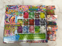 Loom bands 1 x 5,000 band Box Plus 3 Refills~Brand NEW~