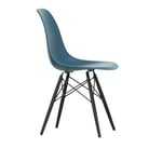 Vitra - Eames Plastic Chair DSW - 83 Sea Blue - Black Maple - Spisestoler - Charles & Ray Eames - Blå - Metall/Tre/Plast