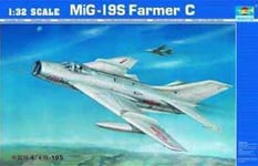 1:32 TRUMPETER KIT Mig 19S Farmer C TR02207 Model