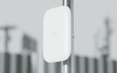 Ubiquiti Swiss Army Knife Ultra External Panel Antenna