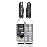 Microplane Râpe de Cuisine Gros Grains pour Le Fromage, Carotte, Gingembre, Noix de Coco, Noix et raifort en Noir et en Acier Inoxydable