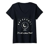 Womens Amateur Astronomers and Telescope Enthusiasts Stargazers V-Neck T-Shirt