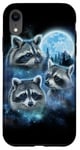 Coque pour iPhone XR Trois ratons laveurs engloutis dans les nuages de galaxie sous la lune glacée