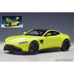 ASTON MARTIN VANTAGE 2019 LIME ESSENCE 1:18 AutoArt Auto Stradali Die Cast