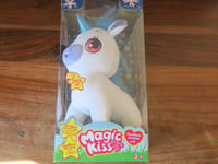 PELUCHE LICORNE  MAGIC KISS 25 cm  -  SON ET LUMIERE