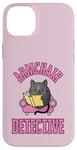 Coque pour iPhone 14 Plus Fauteuil détective – Chat lisant un livre mystère confortable