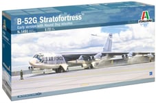 Italeri 1451S Model Kit Letadlo 1451-B-52G Stratofortress Early Version with Hou