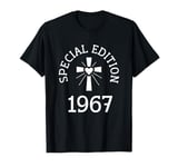 Year Of Birth 1967 Birthday Design Vintage Born In 1967 T-Shirt