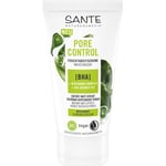 Sante Naturkosmetik Kasvojen hoito Kosteuttava hoito Huokosia kontrolloiva kosteusvoide, jossa on BHA, niasiiniamidi-kompleksi ja orgaanista vihreää teetä.