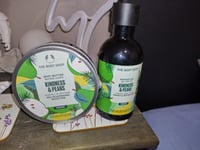 The Body Shop Kindness and Pears Shower Gel & Body Butter Set New Free Shipping.