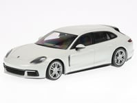 MINICHAMPS - Voiture e-hybrid de couleur blanche - PORSCHE panamera sport tur...