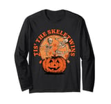 Tis The Skeletwins Matching Halloween Twins Funny Skeletons Long Sleeve T-Shirt