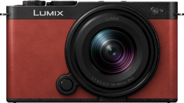 Lumix S9 18-40mm f/4.5-6.3 Crimson Red