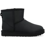 Boots UGG  Bottines  Classic II Mini en cuir noir