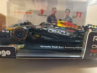 Oracle Red Bull Racing RB19 Max Verstappen #1 2023 1/43 Bburago F1 Formule 1