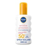 NIVEA SUN Spray solaire Sensitive protection immédiate FPS 50+ (1x200 ml), protection solaire adaptée aux peaux sensibles, écran solaire texture légère & non grasse