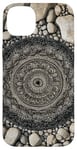 Coque pour iPhone 14 Plus Zen Garden Tranquility Détaillé Mandala Bohème