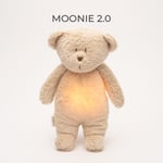 NEW 2.0 MOONIE FRIEND ORGANIC SAND NATUR Sovebamse med lyd og nattlampe