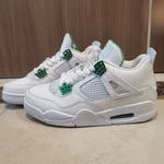 Baskets basses Nike  Jordan 4