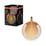 OSRAM Vintage 1906 Big Globe est une décorative à intensité variabdotée de la technologie magnétique à filament LED. Il offre 4,8 W pour 200 lm,E27, verre marron thé, diamètre 200 mm, CRI 80.