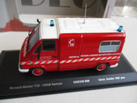 MINIATURE POMPIER ODEON 99 1/43  RENAULT MASTER T 30 VSAB SANICAR SDIS 28