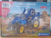 Science & Play - Mechanics Farm Equipment STEM (98427)  edge of box damaged