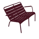 Fermob - Luxembourg Duo Low Armchair - Black Cherry - Utomhusfåtöljer - Frédéric Sofia - Metall