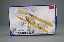 LP828 RODEN 018 Maquette 1/72 1:72 Avion militaire Albatros D.11 Oeffag S.53 WWI